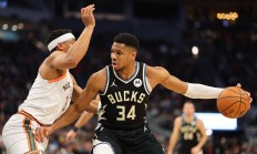 开云体育登录-马刺队球队备战备胜，实力突显