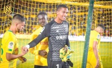 开云下载-热刺球员受伤，球队备战应对危机