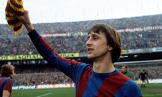 开云体育平台APP-慕尼黑豪门遭受惨败，冲击联赛榜首地位告急