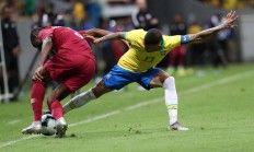 开云体育下载-激烈的足球赛事受到广泛关注