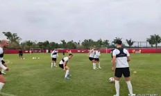 开云体育登录-亚冠比赛交接叠加，球员体能严重透支的简单介绍