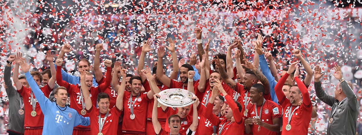 足球明星们在国家队比赛上大放异彩! 足球明星们在国家队比赛上大放异彩!