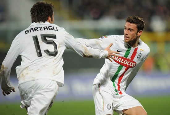 巴勒莫重返意甲舞台:期待新赛季表现 巴勒莫重返意甲舞台:期待新赛季表现