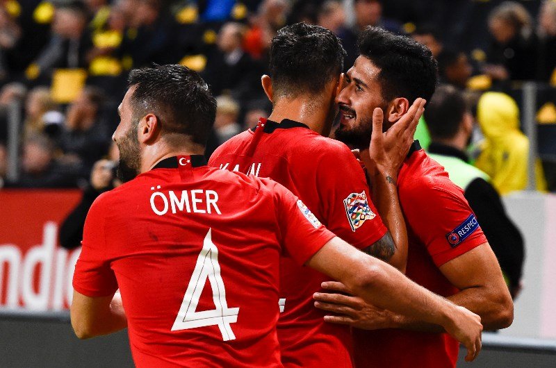 包含荷兰大胜摩尔多瓦,小组出线前景看好的词条 包含荷兰大胜摩尔多瓦,小组出线前景看好的词条