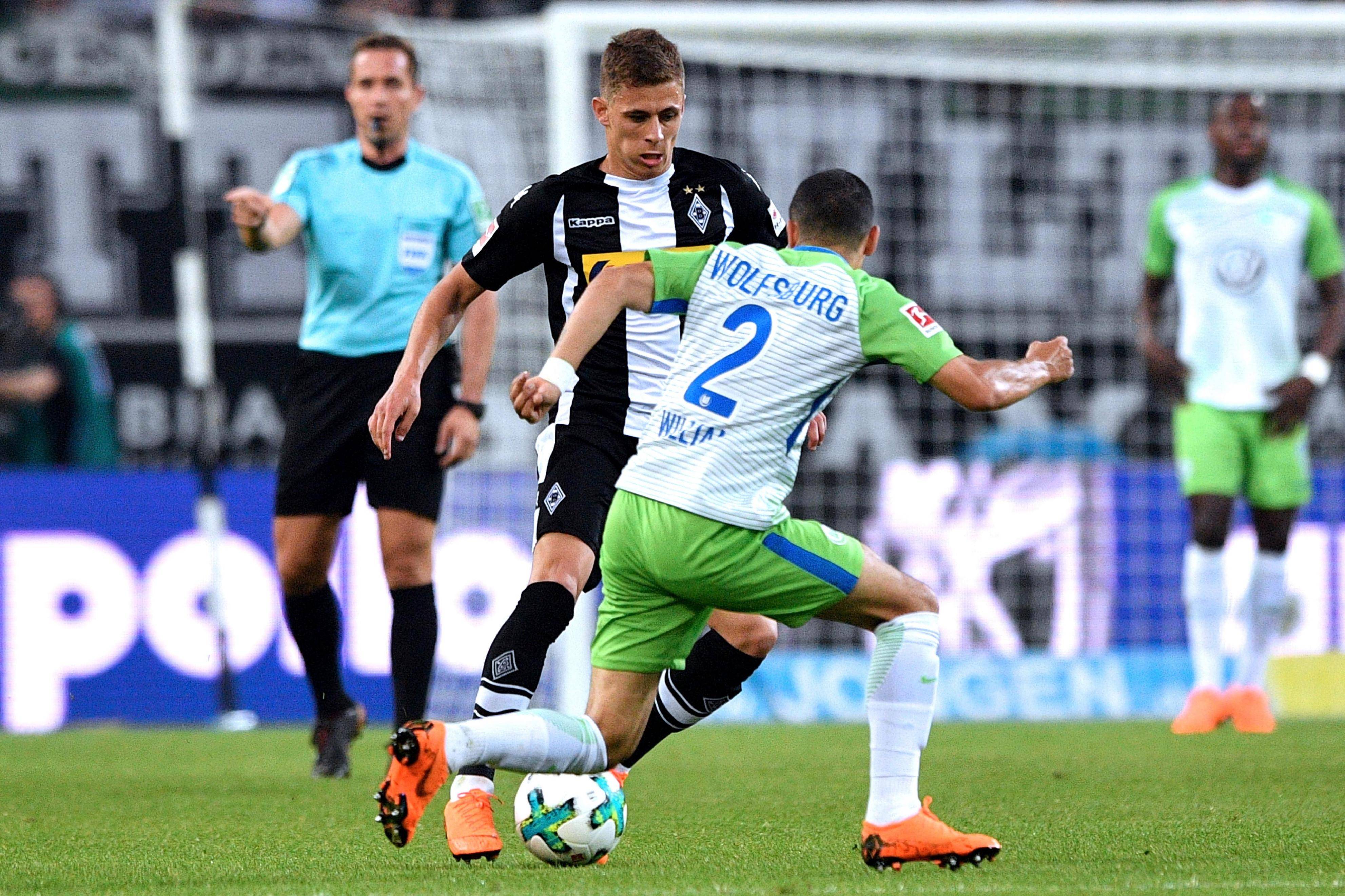 沃尔夫斯堡在主场大胜,喜迎胜利 沃尔夫斯堡在主场大胜,喜迎胜利