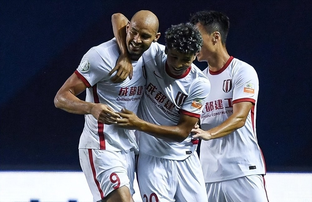 连胜排名不败,劲旅巩固领先优势 连胜排名不败,劲旅巩固领先优势