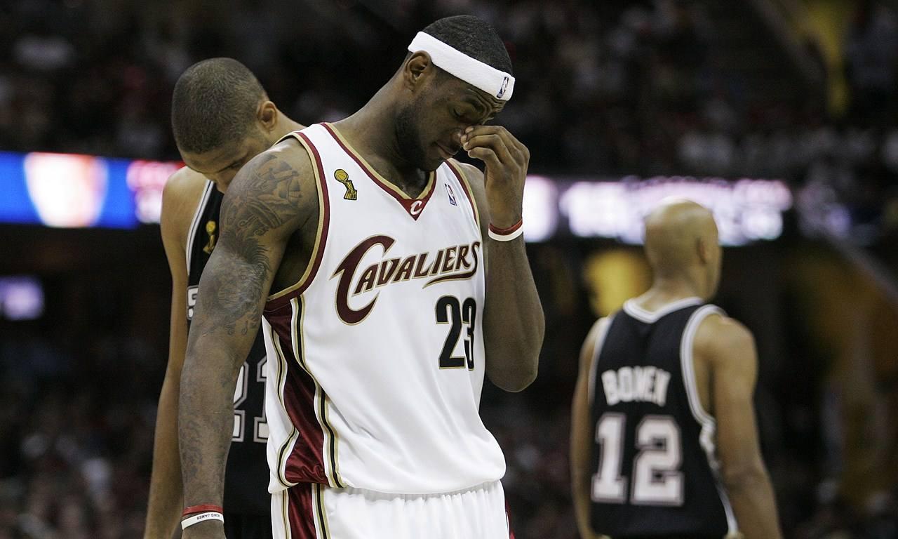 猛龙实力爆发,横扫对手挺进总决赛! 猛龙实力爆发,横扫对手挺进总决赛!