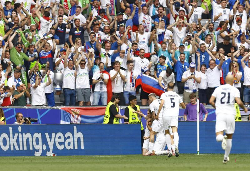 斯洛文尼亚大比分获胜,实力逐渐暴露强劲 斯洛文尼亚大比分获胜,实力逐渐暴露强劲