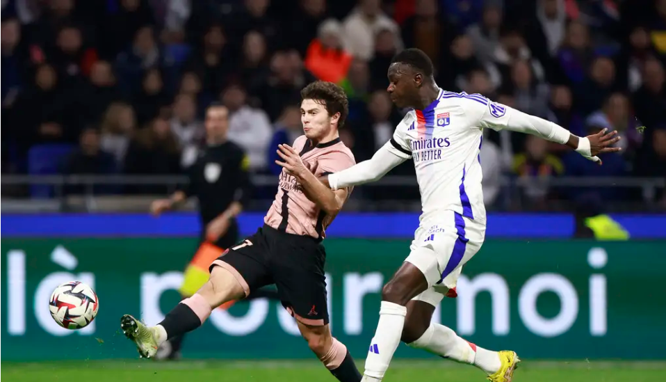 关于霍瓦诺戈击败劲旅,继续领跑意甲积分榜的信息 关于霍瓦诺戈击败劲旅,继续领跑意甲积分榜的信息