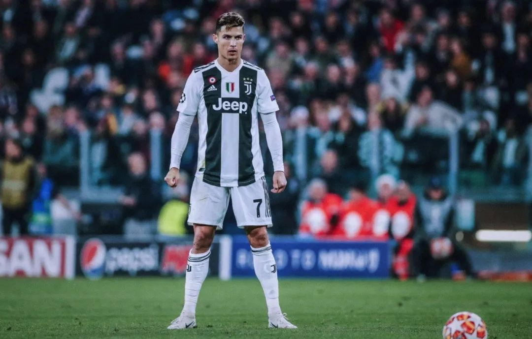 包含尤文图斯客场失分,欧战名额或被威胁的词条 包含尤文图斯客场失分,欧战名额或被威胁的词条