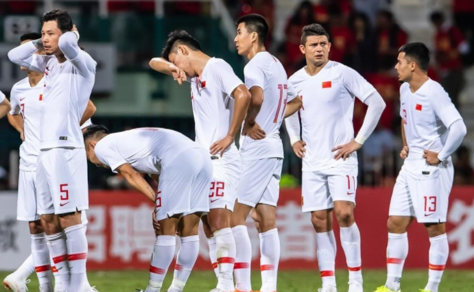 不来梅球员心有余而力不足，输球不幸