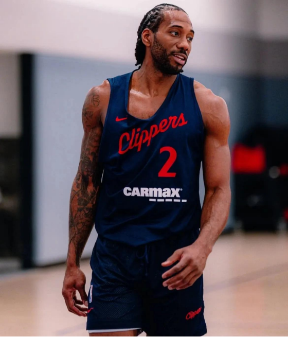 爵士再胜快船，米切尔限制莱昂纳德得分