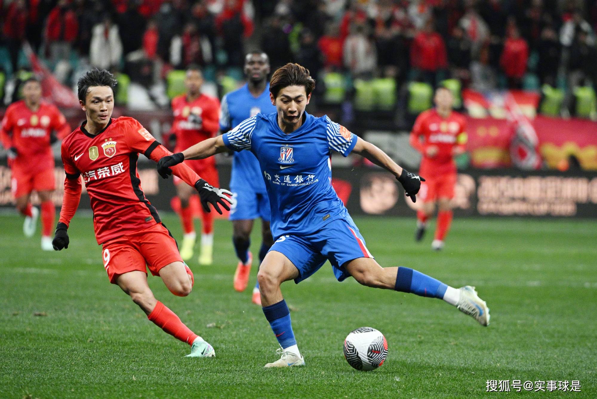 上海申花客场击败对手,实现连胜 上海申花客场击败对手,实现连胜