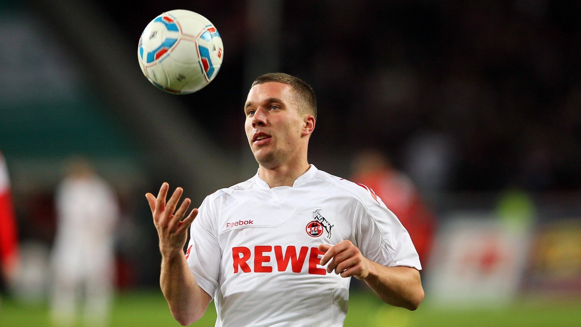 厄瓜多尔铁闸收割胜利，亚洲之星李刚仁存在感拉满—一场非典型收割战的战术解析