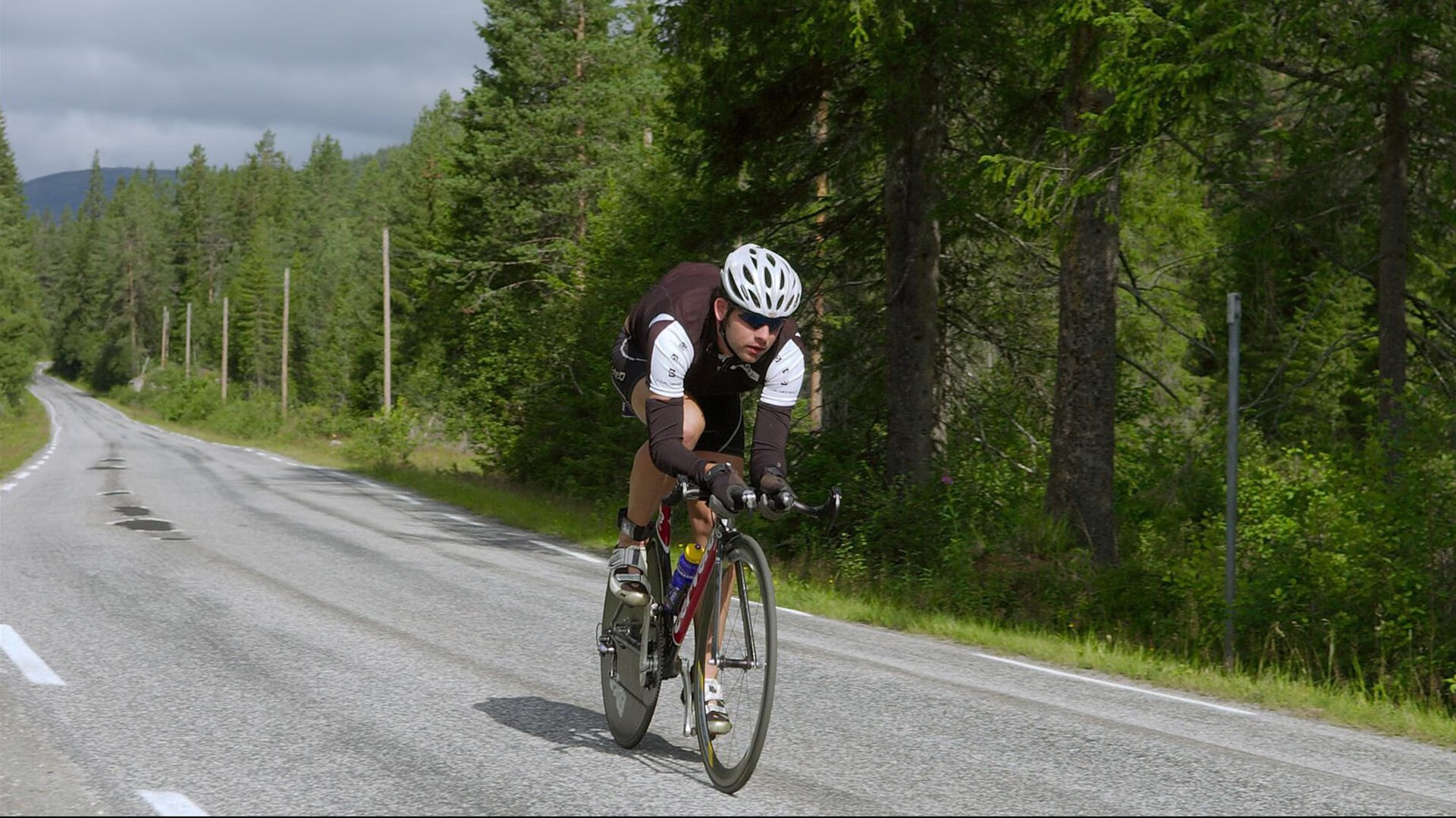 跨越山海,当澳网绝杀锋芒,照进蒙特卡洛的红土殿堂